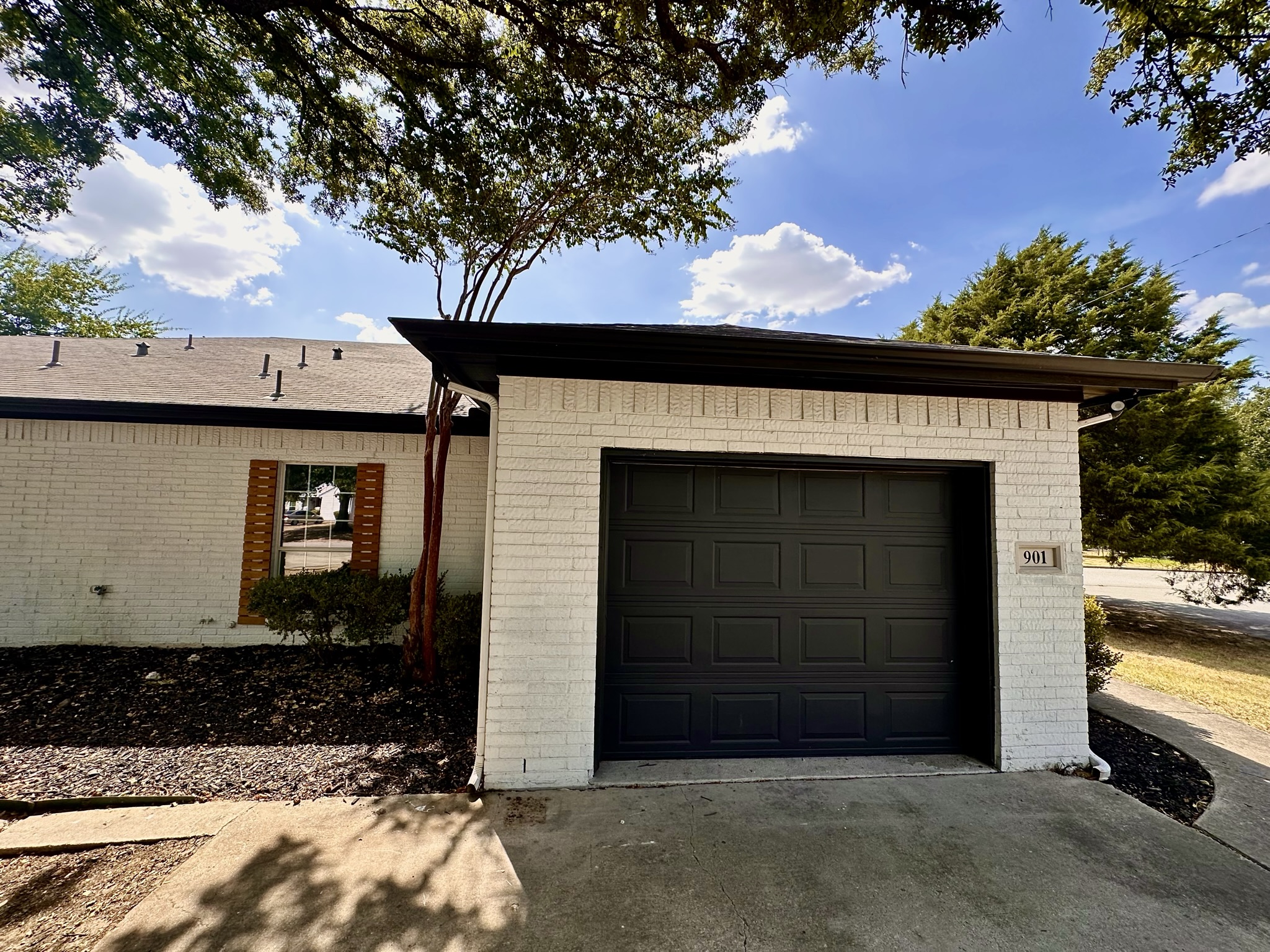 Rental Image